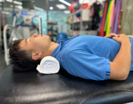 专家称投降式睡姿弊大于利,弊大于利，专家呼吁健康睡眠新选择