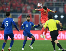 世预赛:国足vs新加坡,世预赛国足4-1大胜新加坡